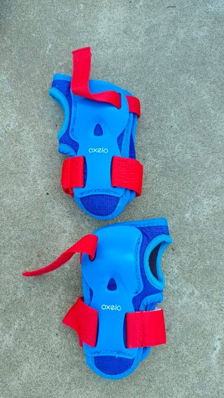 Patines y protecciones infantiles T32-34