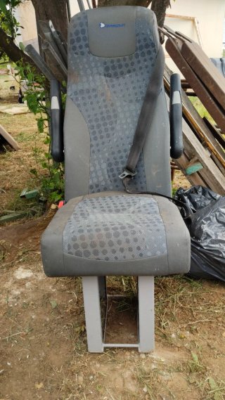 Asiento individual para camper