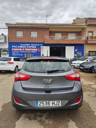 Hyundai i30 2012