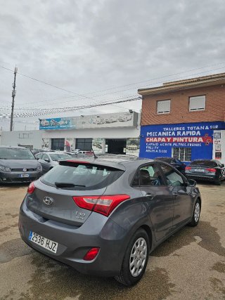 Hyundai i30 2012