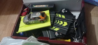 Scalextric SEAT 5 Vinyes Repsol