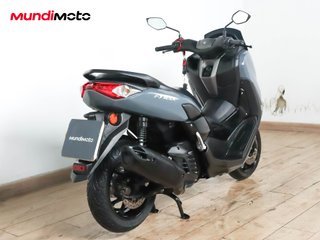 YAMAHA NMAX