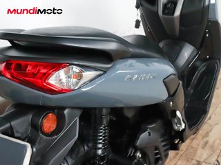 YAMAHA NMAX