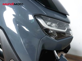 YAMAHA NMAX