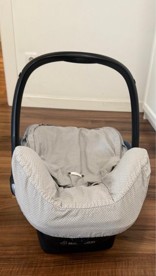 Maxi-Cosi y base Isofix  regalo saco pasito pasito