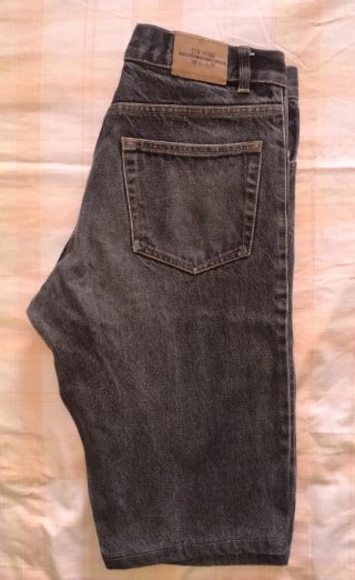 Lote de 2 pantalones vaqueros cortos.