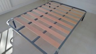Somier 135x190 cm (colchón de regalo)