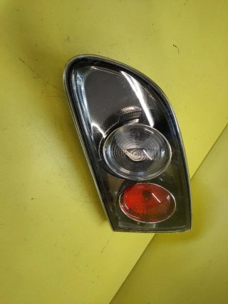 PILOTO TRASERO DERECHO SEAT IBIZA 6L FR (PORTON)