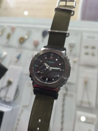 Reloj Casio G-Shock GM2100GB
