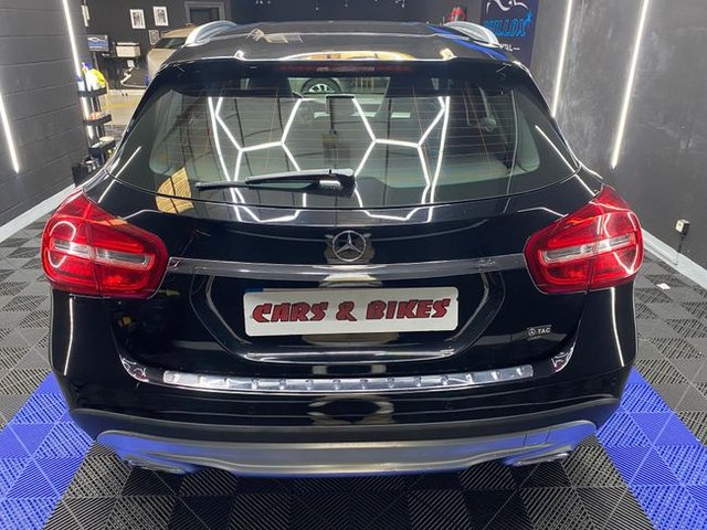 Mercedes GLA 200 URBAN