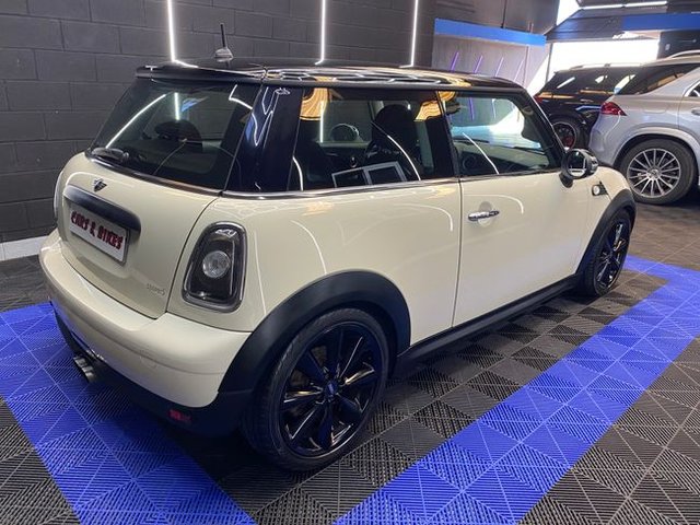 MINI MINI One 75 CV