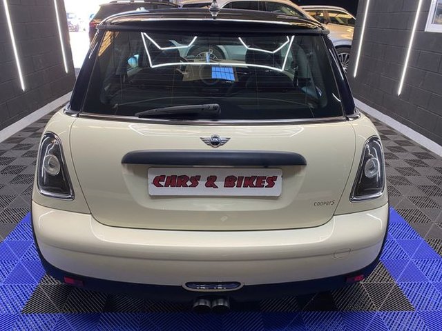 MINI MINI One 75 CV
