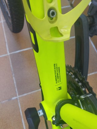 Bicicleta Montaña Rockrider Amarillo