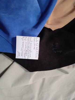 Lote piel Ante 4 piezas variedad de colores 20€