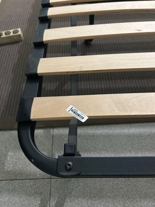 Sofá Cama Metálico y Madera Urgente por mudanza