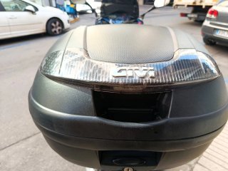 Honda SH300i Negra