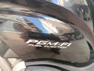 Honda SH300i Negra