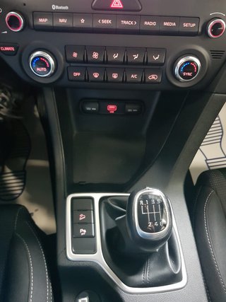 KIA SPORTAGE 1.6 MHEV BUSINESS 136CV
