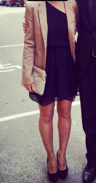 Vestido fiesta corto negro