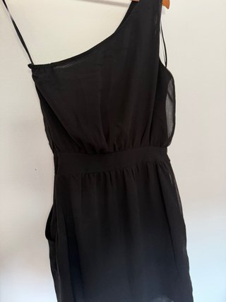 Vestido fiesta corto negro