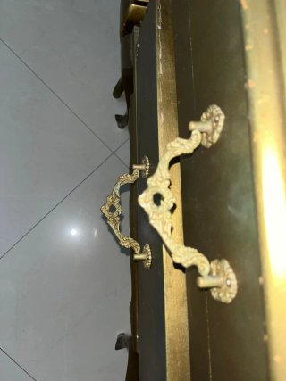 Mesitas antiguas doradas (2 unidades)