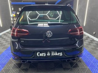 Volkswagen Golf R 2.0 TSI 300CV