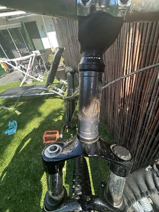 Bici Dirt Jump Mondraker