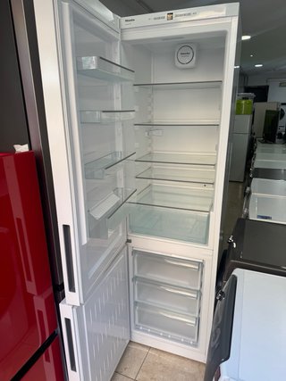 Nevera Miele Blanca con Garantía