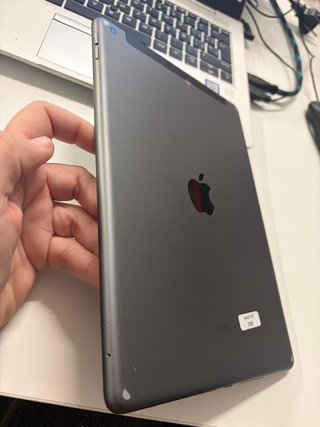 iPad 2020 10.2 128GB Wifi + Cellular Gris