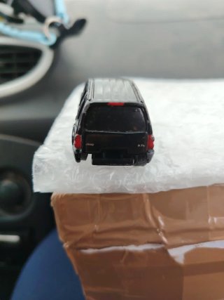Maisto Jeep Liberty 1/64