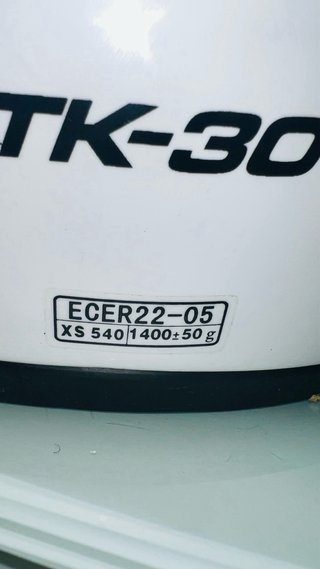 Casco de moto TAKACHI blanco talla XS