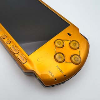 Sony PSP3000 Amarillo Brillante Edición Especial