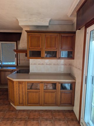 Muebles de cocina madera y terracota