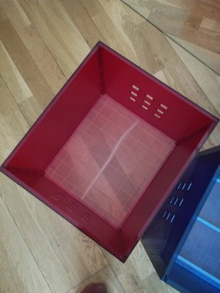 Cajas Lekman IKEA azul y roja