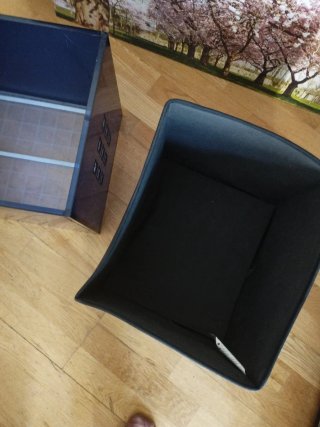 Cajas Lekman IKEA azul y roja