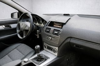 Mercedes-Benz Clase C 2011 220 CDI NACIONAL GARAT