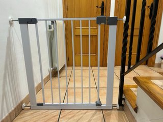 Barrera seguridad niños Safety 1st U-Pressure Fit