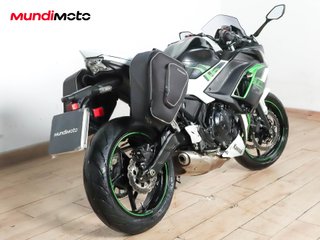 KAWASAKI NINJA 650