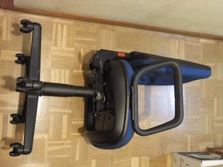 Silla de oficina con ruedas
