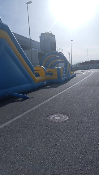 Noleggio castelli gonfiabili GRANDI