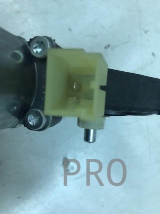 Motor elevalunas Seat León MK3 izquierdo