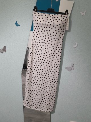 Vestido midi de tubo con lunares