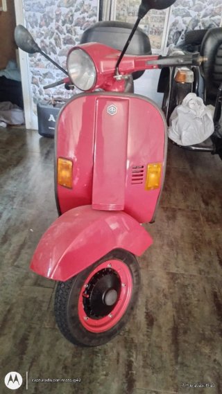 Vespa PK 125 Elestart Roja