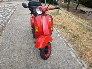 Vespa PK 125 Elestart Roja