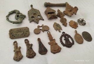 Lote objetos medievales