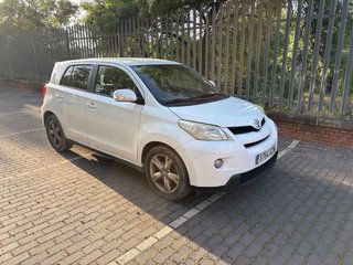 Toyota Urban Cruiser 2010