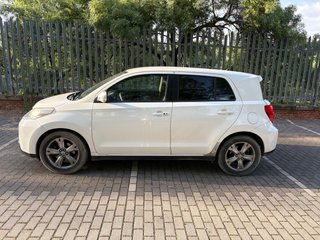 Toyota Urban Cruiser 2010