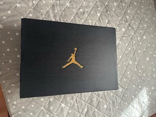 Nike Air Jordan Max Aura 5 Blancas y Azules