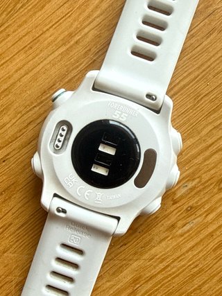 Garmin Forerunner 55 Blanco + Cable Carga