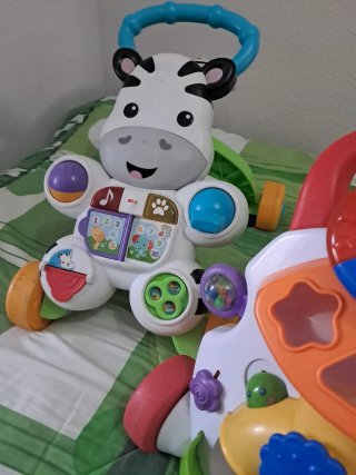 Taca taca Chicco con juegos